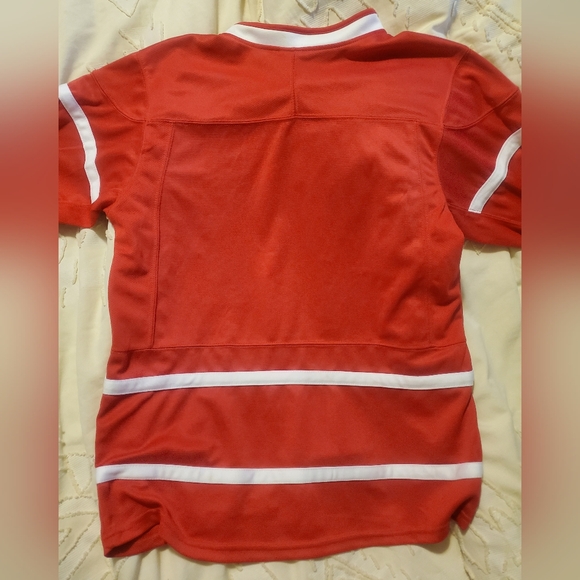 Team Canada Youth Olympic Nike Hockey Jersey - Picture 5 of 16